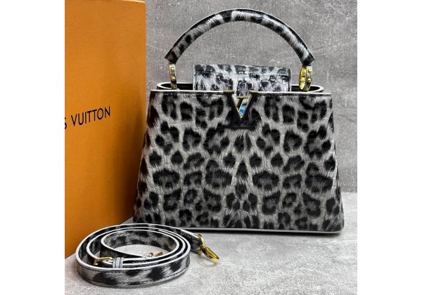 Сумка Louis Vuitton Capucines BB Grey Leopard