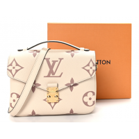 Сумка Louis Vuitton Pochette Metis Monogram Canvas Creme de Rose