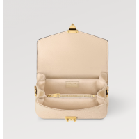 Сумка Louis Vuitton Pochette Monogram Creamy