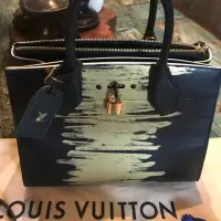 Сумка LOUIS VUITTON City Steamer MM